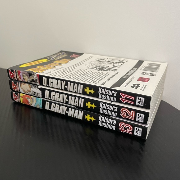 D-Gray-Man Volumes 11-13 - Picture 2 of 11